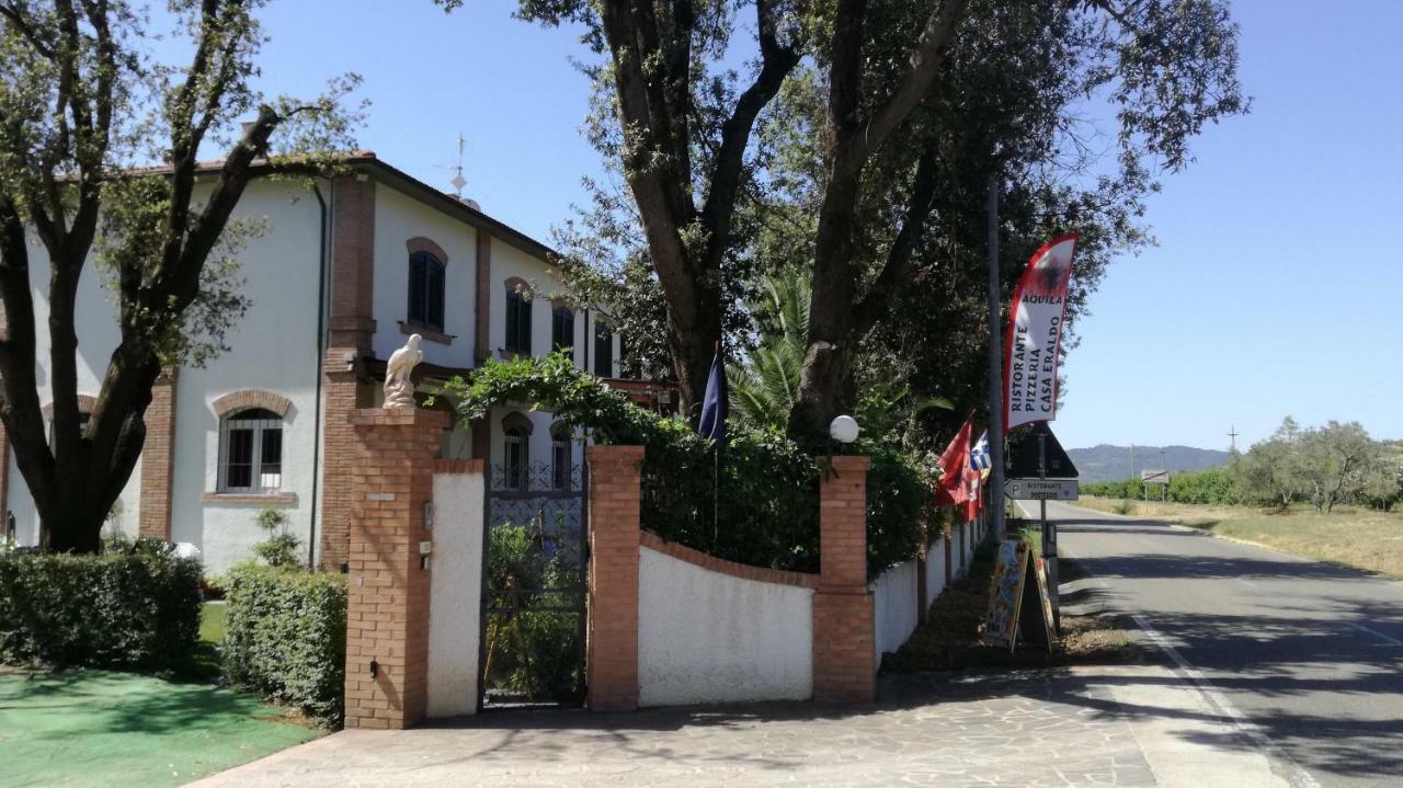 Отель Casa Eraldo Castellaccia Экстерьер фото